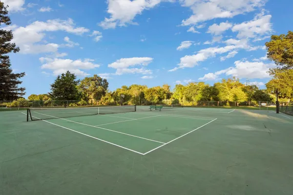 $799,500 | 1041 Yuloni Drive, Lodi, CA 95240