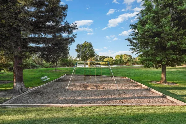 $799,500 | 1041 Yuloni Drive, Lodi, CA 95240