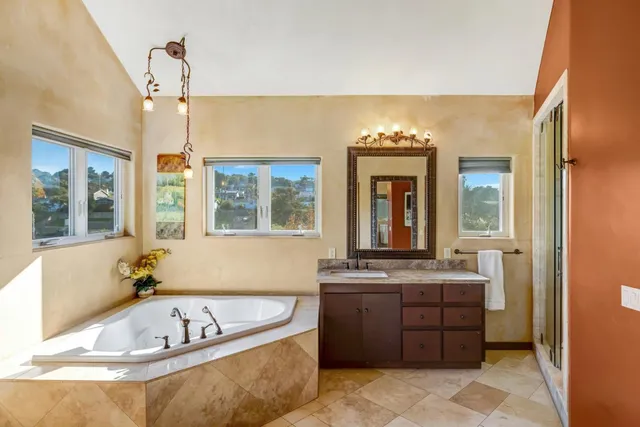 $1,495,000 | 810 Altura Place, Del Rey Oaks, CA 93940