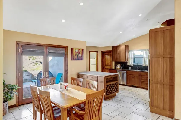 $1,425,000 | 810 Altura Place, Del Rey Oaks, CA 93940