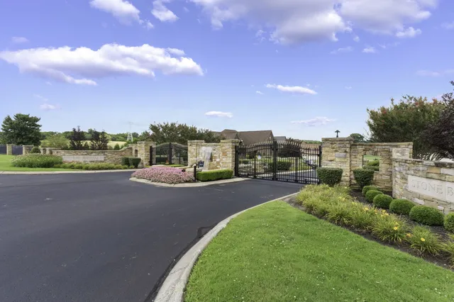 $919,900 | 815 Stonebrook Drive, Lebanon, TN 37087