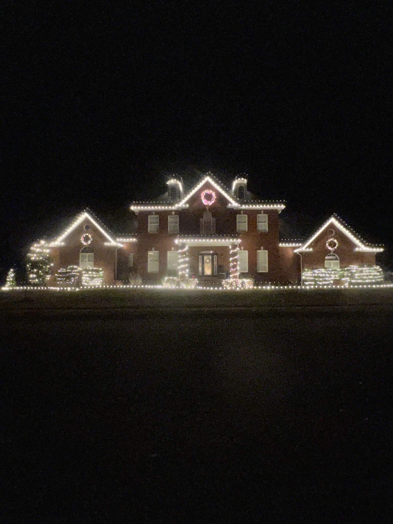 815 Stonebrook Drive Lebanon, TN 37087 - Photo 68 of 71 a view of a house with table and chairs