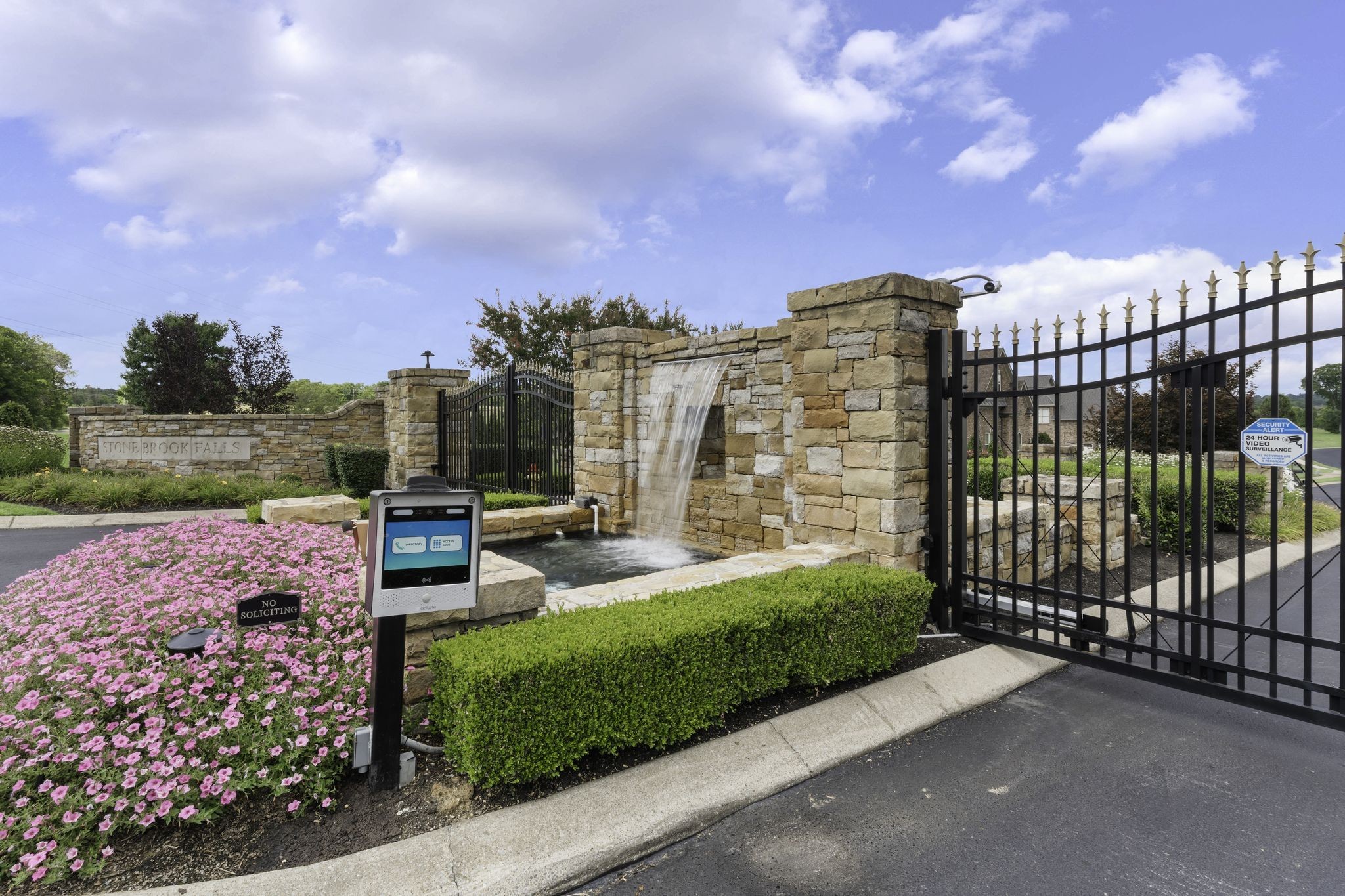 815 Stonebrook Drive Lebanon, TN 37087 - Photo 7 of 71