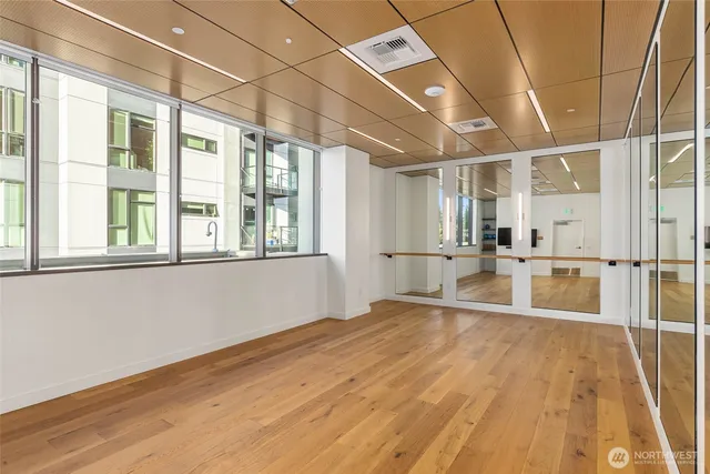 $1,999,000 | 10232 Northeast 10th Street, Unit 1001, Bellevue, WA 98004