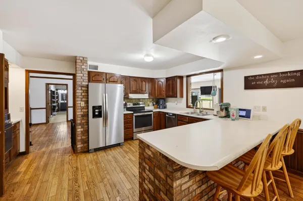 $519,900 | 1305 Lake Shore Drive, Beaver Dam, WI 53916
