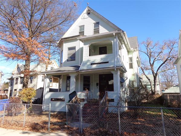 17 Daytona Street Springfield, MA 01108 - Photo 1 of 16 Gallery Image 1