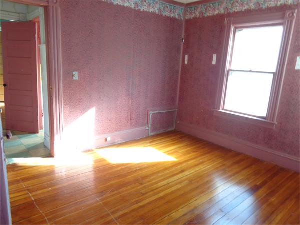 17 Daytona Street Springfield, MA 01108 - Photo 11 of 16 Gallery Image 11