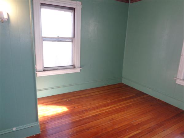 17 Daytona Street Springfield, MA 01108 - Photo 12 of 16 Gallery Image 12