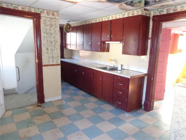 17 Daytona Street Springfield, MA 01108 - Photo 9 of 16 Gallery Image 9