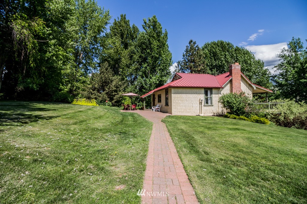 7698 Rollercoaster Road Peshastin, WA 98847 - Photo 6 of 6 Gallery Image 6