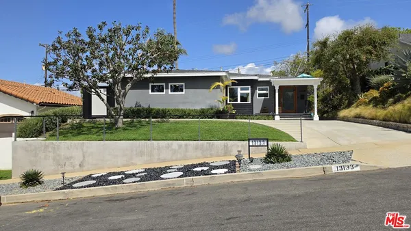 $8,500 | 13133 Dewey Street, Los Angeles, CA 90066