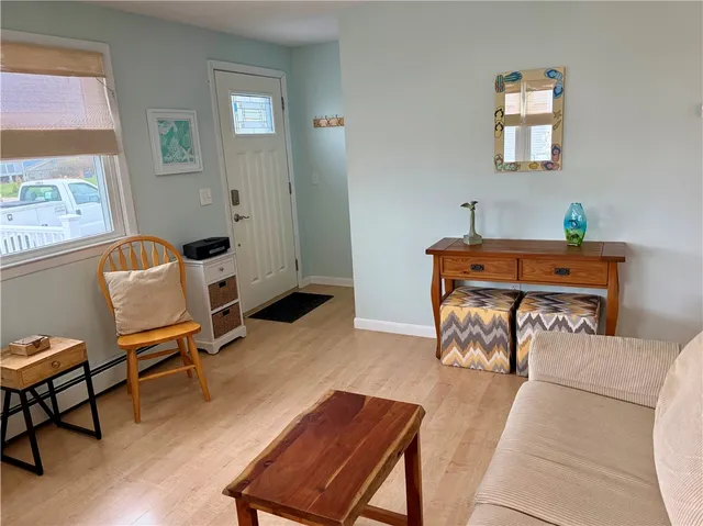 $1,800 | 7 Salt Pond Way, Westerly, RI 02891