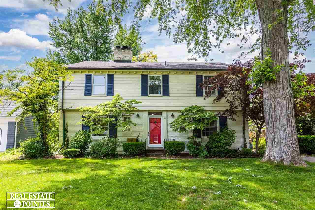 75 Handy Road Grosse Pointe Farms, MI 48236 - Photo 2 of 46