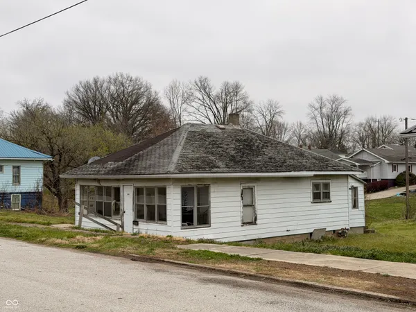 $45,000 | 1004 Washington Street, Bicknell, IN 47512