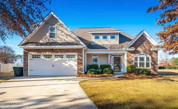 $2,300 | 2416 Bray Court, Winterville, NC 28590