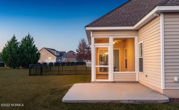 $2,300 | 2416 Bray Court, Winterville, NC 28590