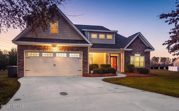 $2,300 | 2416 Bray Court, Winterville, NC 28590