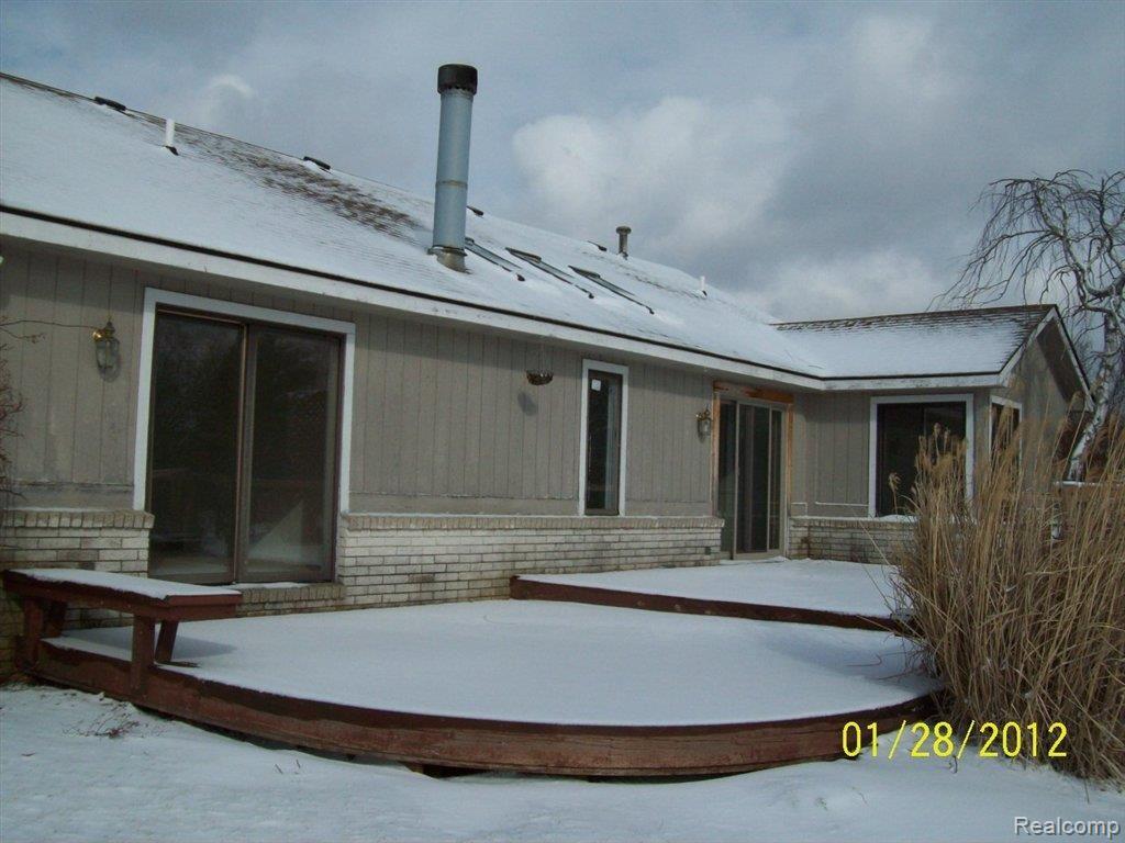 8711 Miller Road Clarkston, MI 48348 - Photo 11 of 12 MILLER REAR.jpg