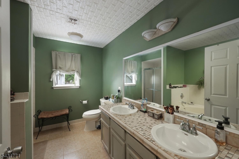 9 Lane Road Hillsborough, NJ 08844 - Photo 32 of 50