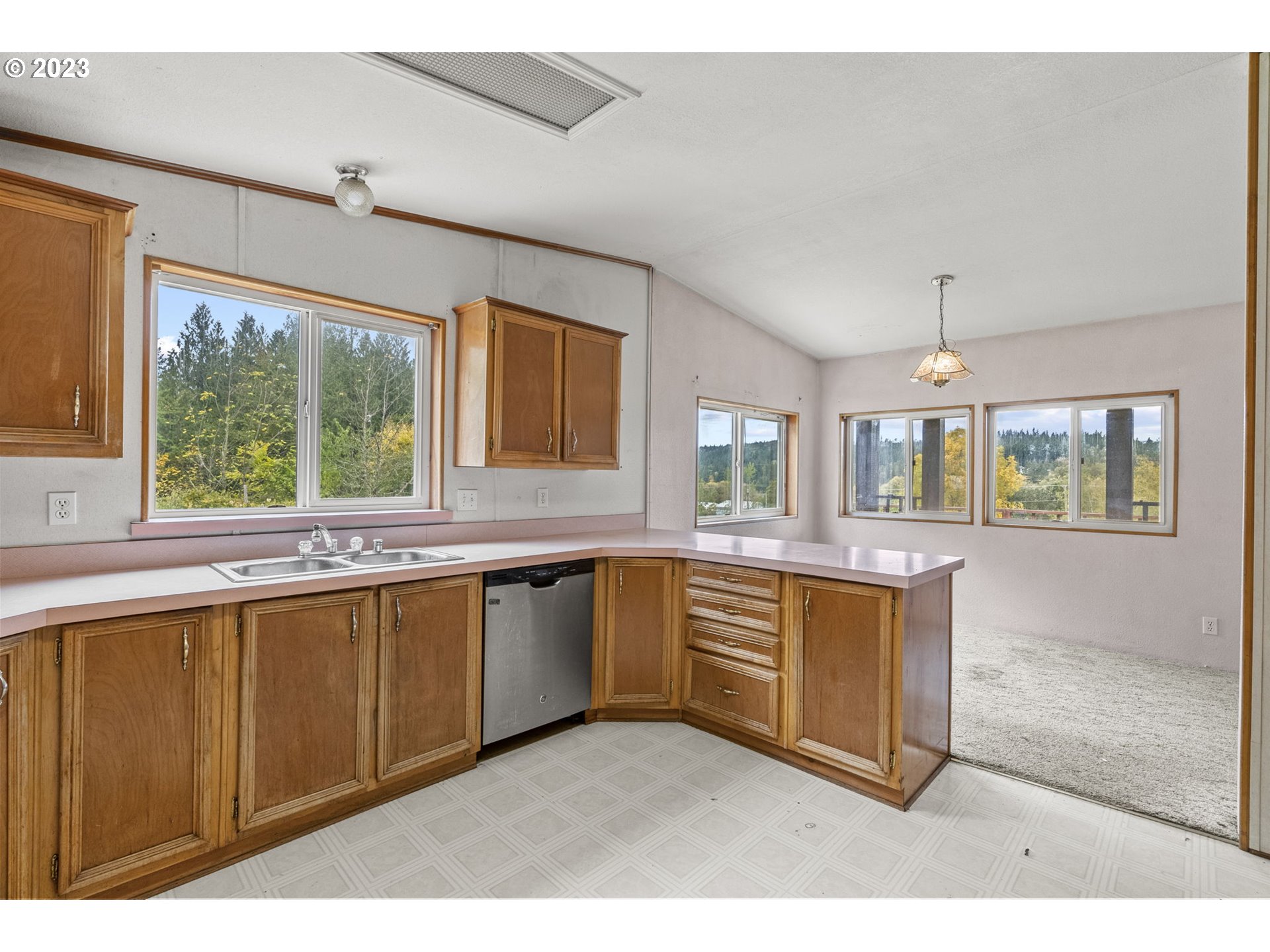 1431 Rose Valley Road Kelso, WA 98626 - Photo 13 of 24 Gallery Image 13