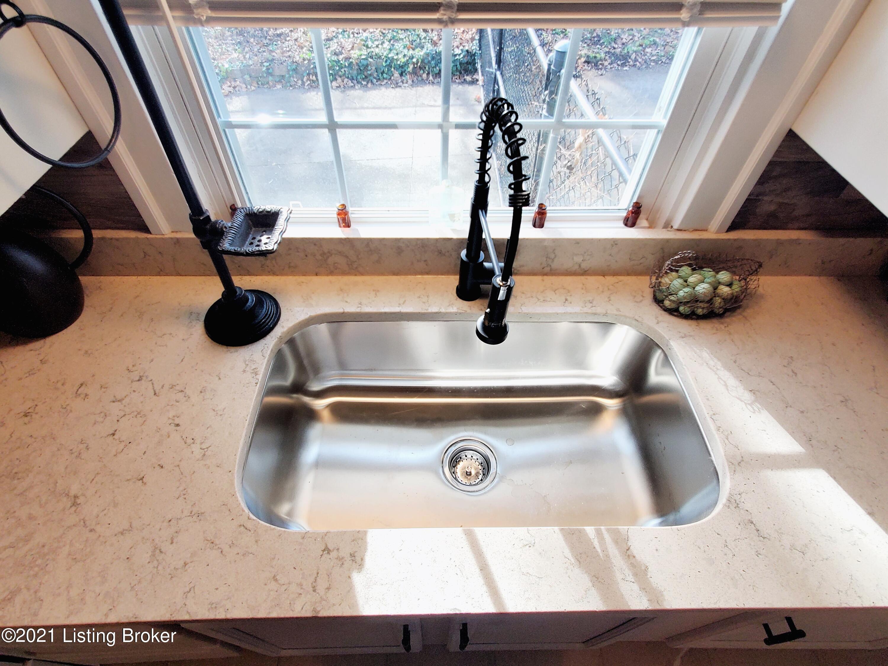7101 Manslick Road Louisville, KY 40214 - Photo 21 of 37 06-4 SINK AND FAUCET
