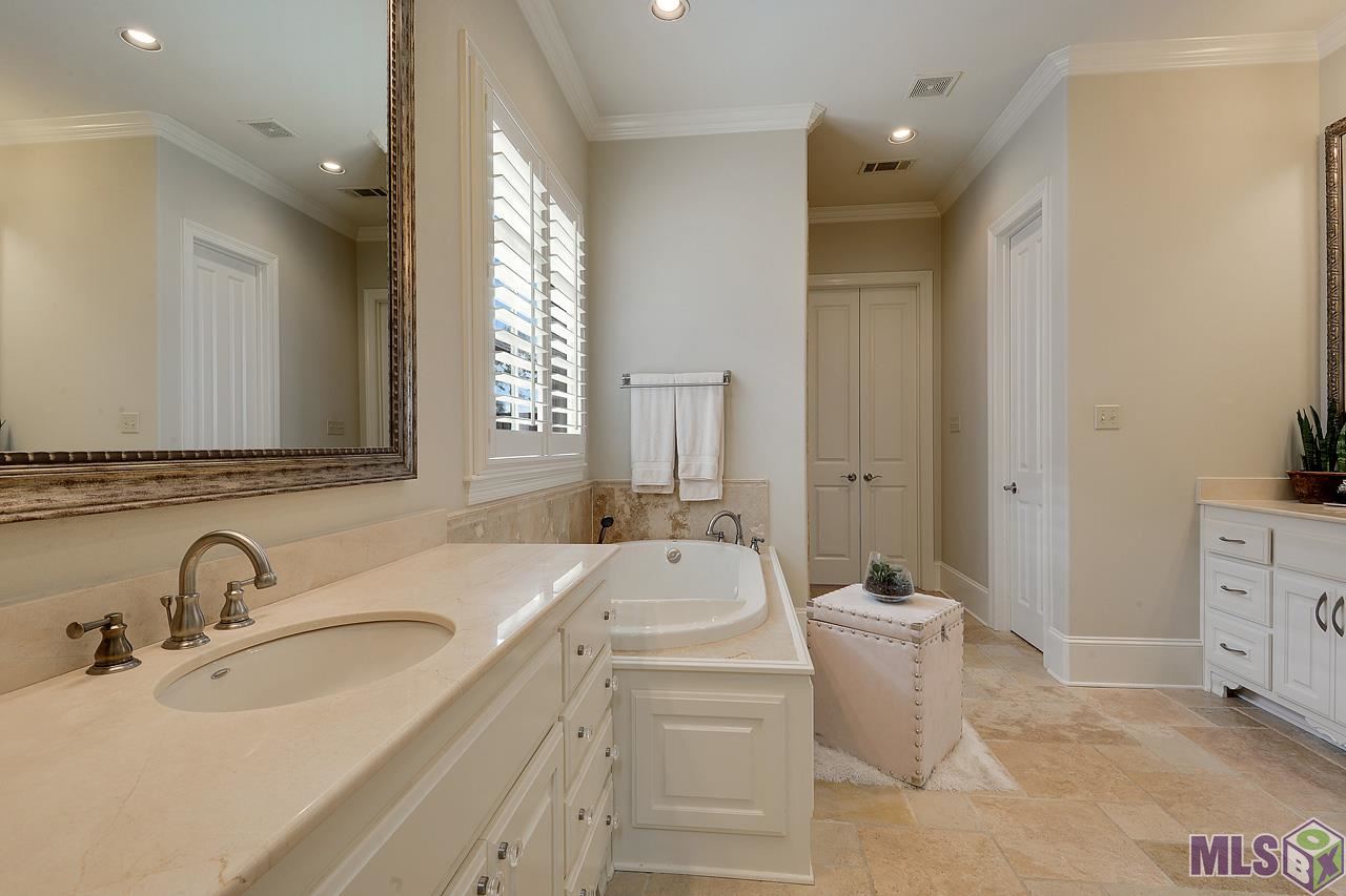 7736 Lane's End Baton Rouge, LA 70810 - Photo 11 of 19 Gallery Image 11
