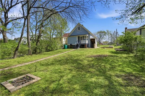 $195,900 | 3928 Fisher Street, Kansas City, KS 66103
