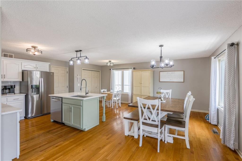 14609 Derby Road Smithville, MO 64089 - Photo 15 of 60