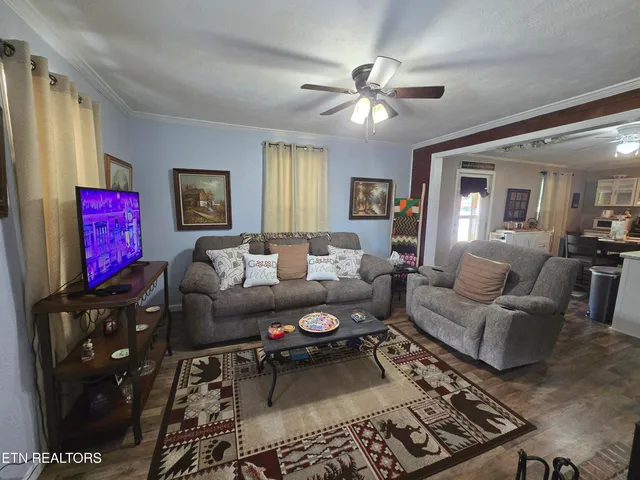 $225,000 | 1085 Lick Branch Road, Ewing, VA 24248