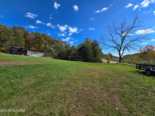 $225,000 | 1085 Lick Branch Road, Ewing, VA 24248