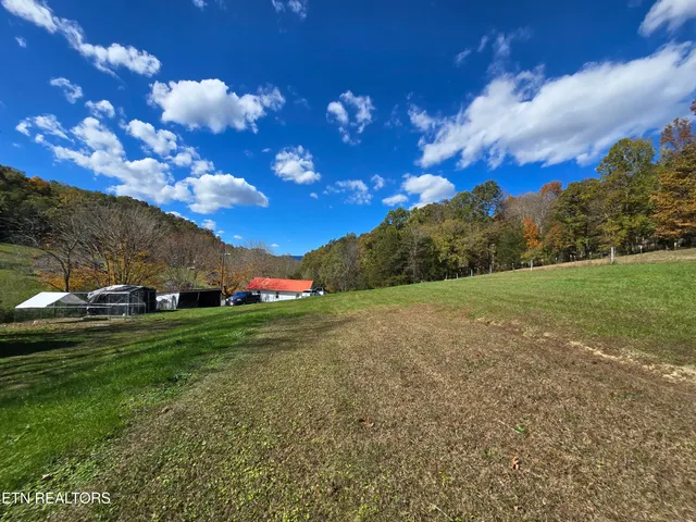 $225,000 | 1085 Lick Branch Road, Ewing, VA 24248
