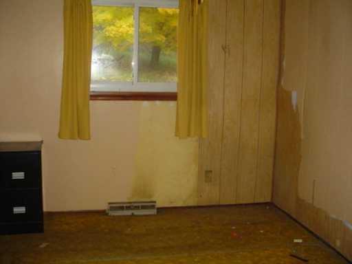 1072 Oak Grove Road Industry, PA 15052 - Photo 4 of 8 Other.