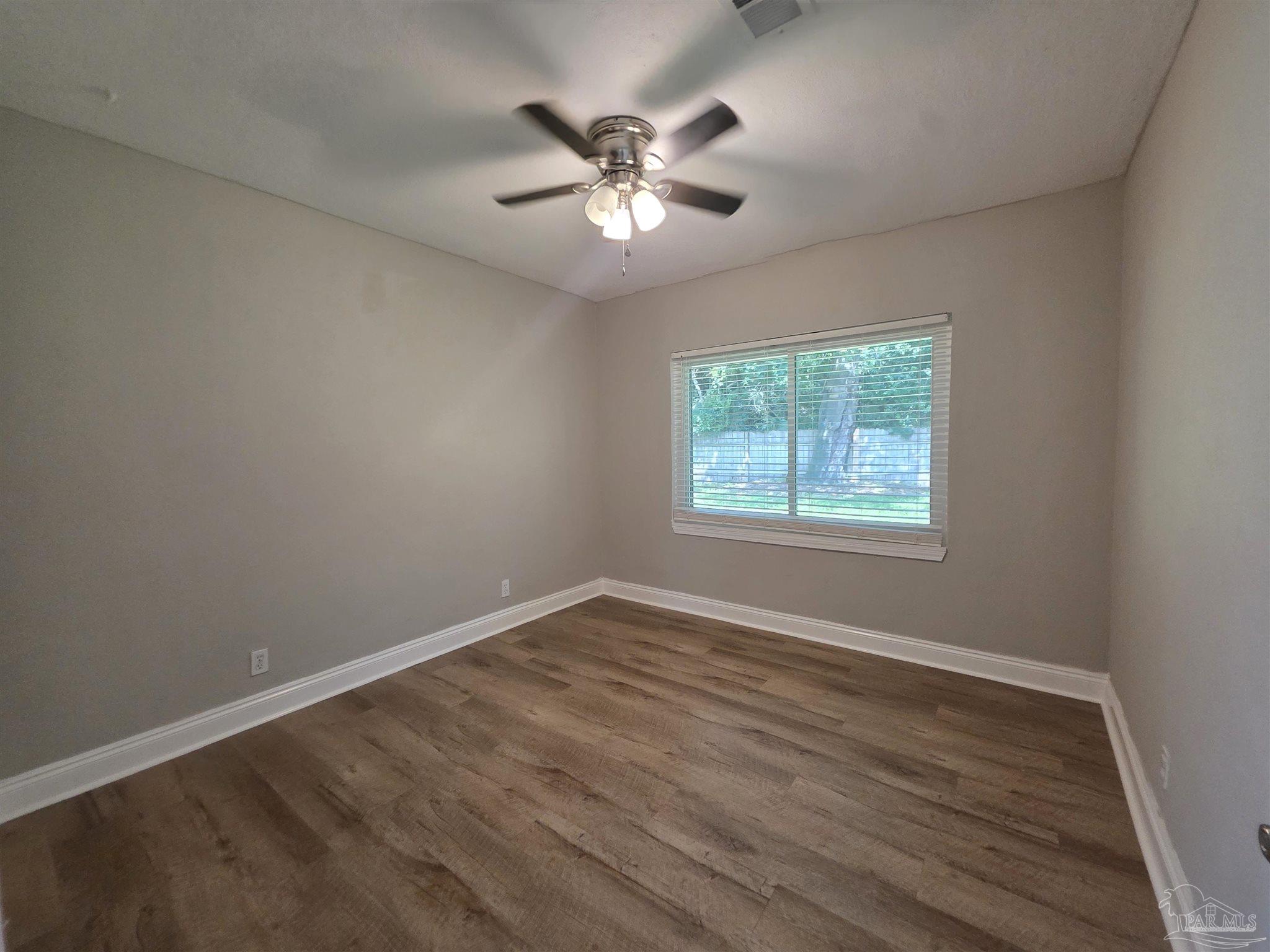 109 Reed Road Pensacola, FL 32507 - Photo 16 of 30