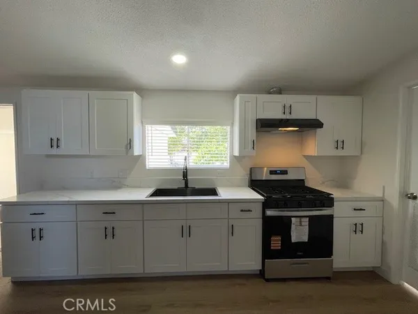 $379,900 | 1011 Danbury Road, Pinon Hills, CA 92372