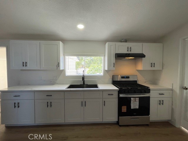 1011 Danbury Road Pinon Hills, CA 92372 - Photo 12 of 34 Kitchen (different angle)