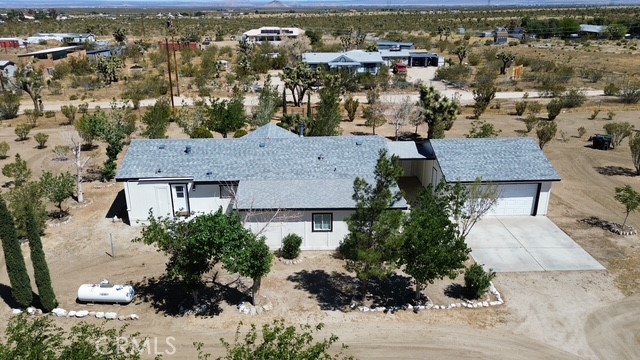 1011 Danbury Road Pinon Hills, CA 92372 - Photo 5 of 34 View of the back of the property
