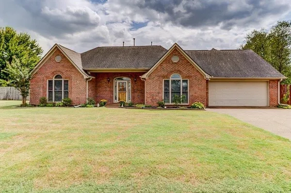 $2,800 | 615 Jockey Cove, Collierville, TN 38017