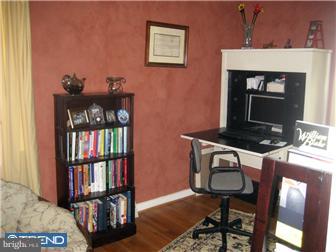401 Garden Road Springfield, PA 19064 - Photo 5 of 12