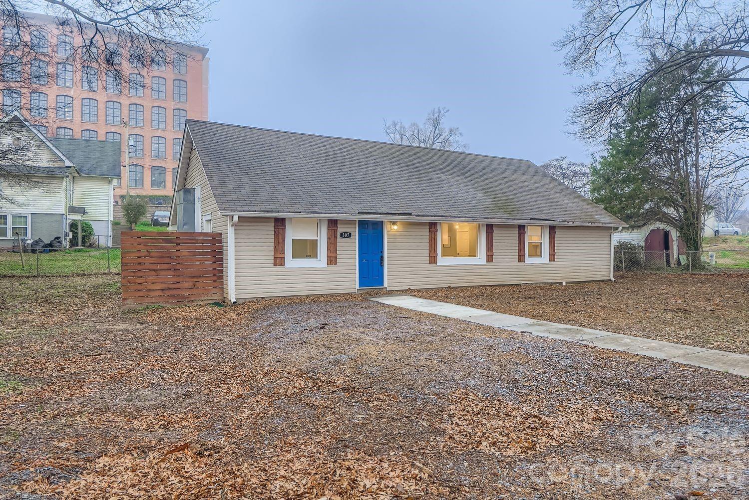 307 South Ransom Street Gastonia, NC 28052 - Photo 1 of 7 Gallery Image 1