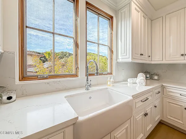 $3,235,000 | 25877 Shady Oak Lane, Valencia, CA 91381