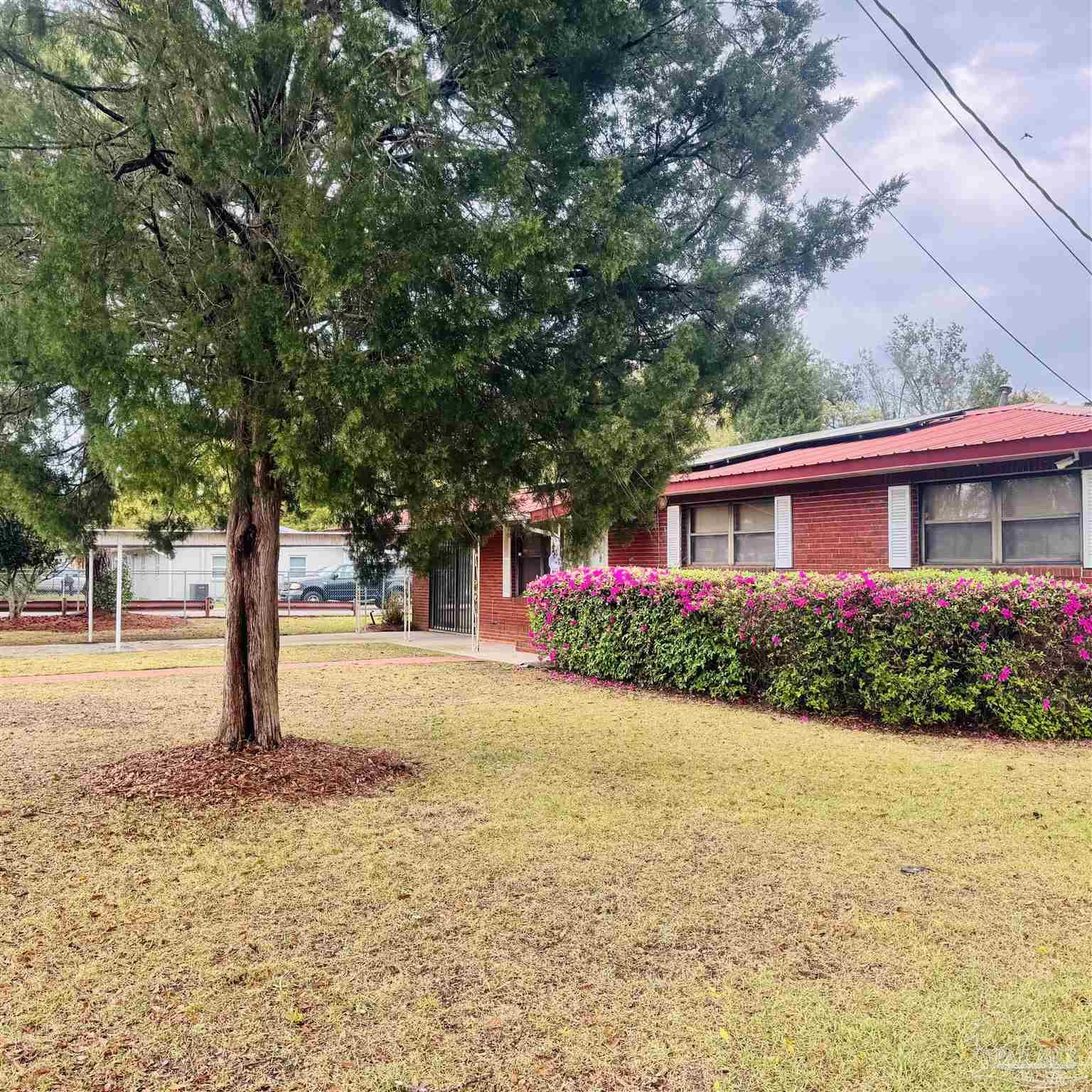 7880 Gregg Road Pensacola, FL 32514 - Photo 3 of 17 Gallery Image 3