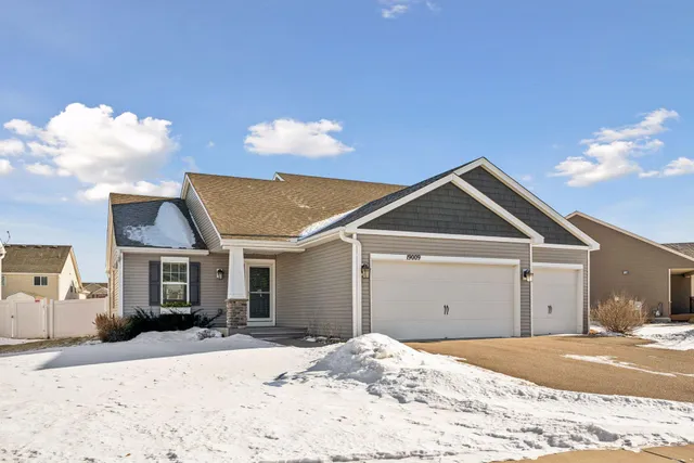 $415,000 | 19009 Ivanhoe Drive Northwest, Elk River, MN 55330