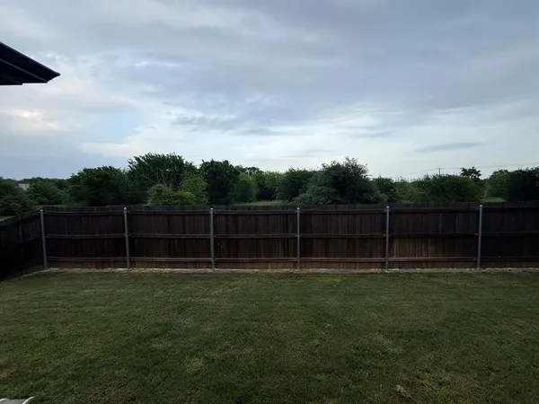 $2,420 | 541 Molly Lane, Keene, TX 76059