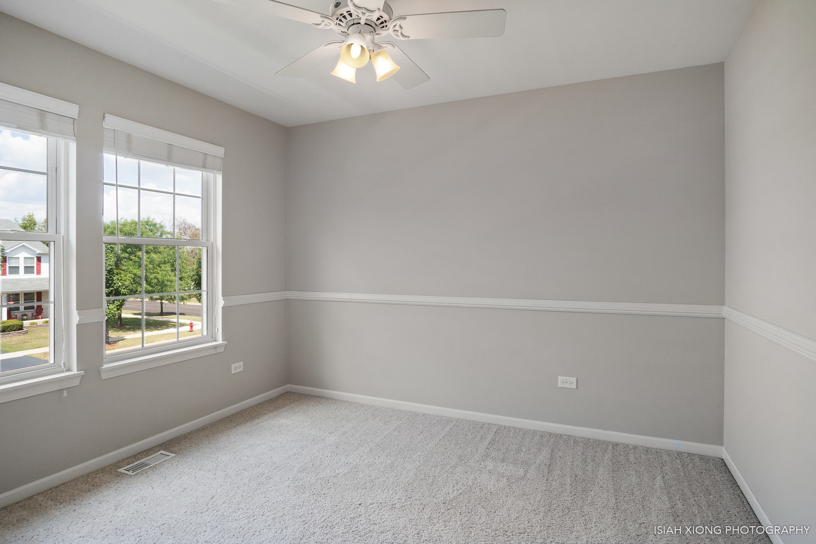 3255 Marbill Farm Road Montgomery, IL 60538 - Photo 17 of 22 an empty room with a window