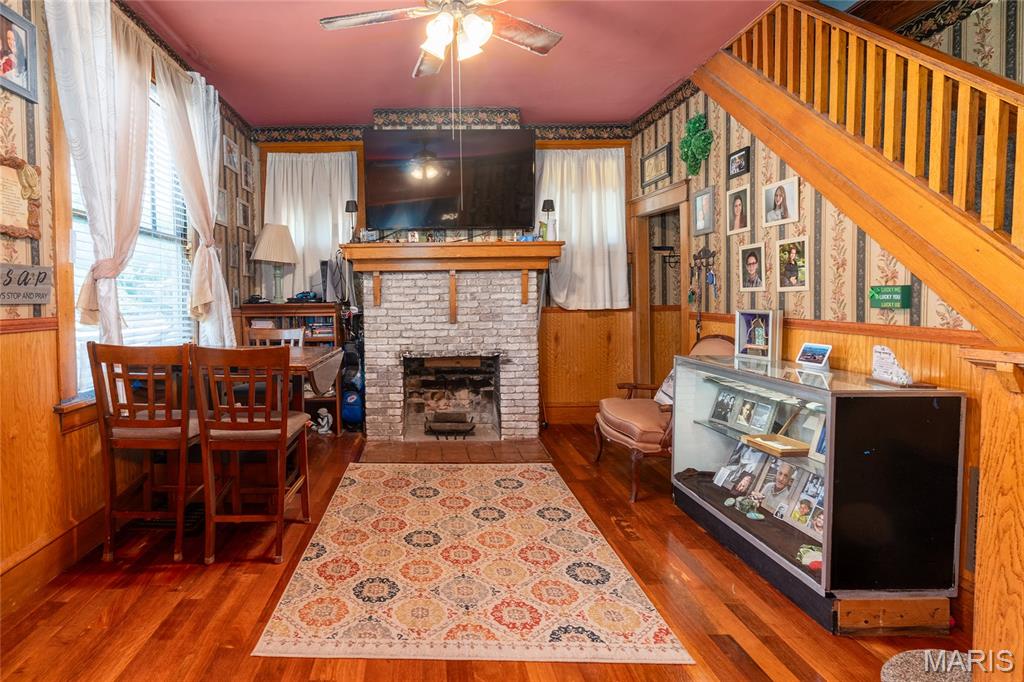 233 South Division Street Du Quoin, IL 62832 - Photo 8 of 38