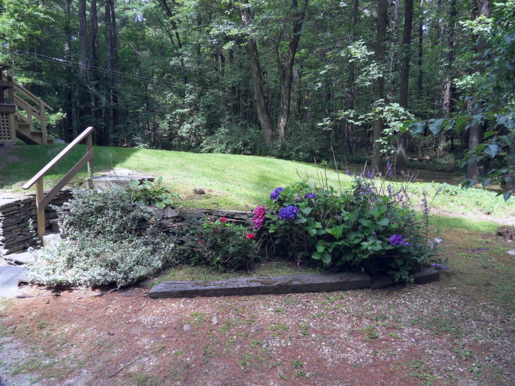 90 Prentice Road Northbridge, MA 01588 - Photo 3 of 20