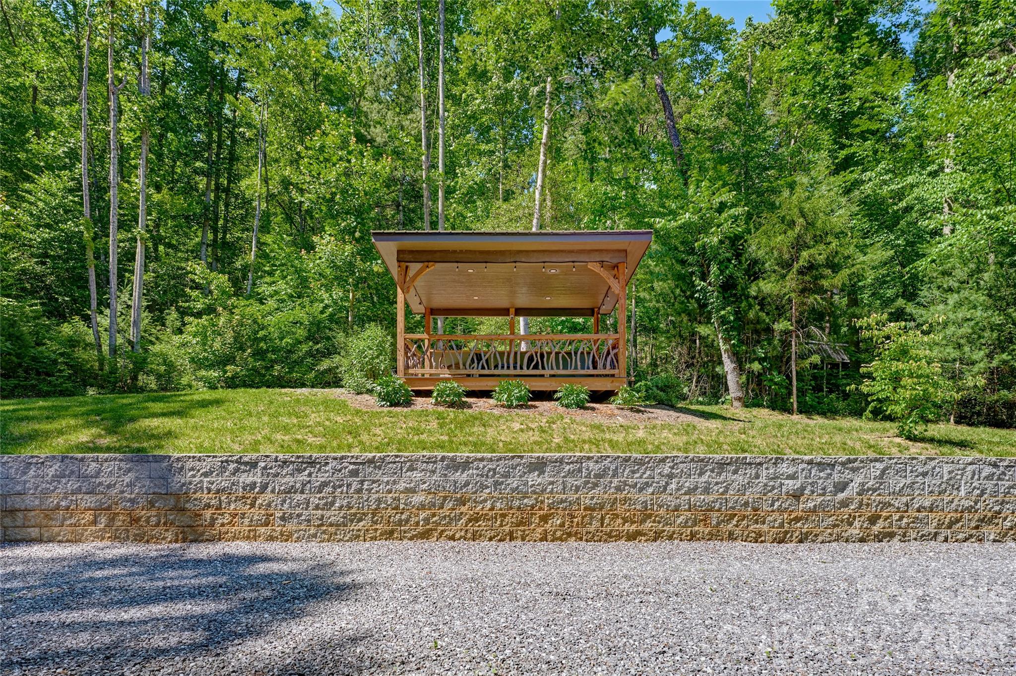 4017 Canada Road Tuckasegee, NC 28783 - Photo 23 of 46