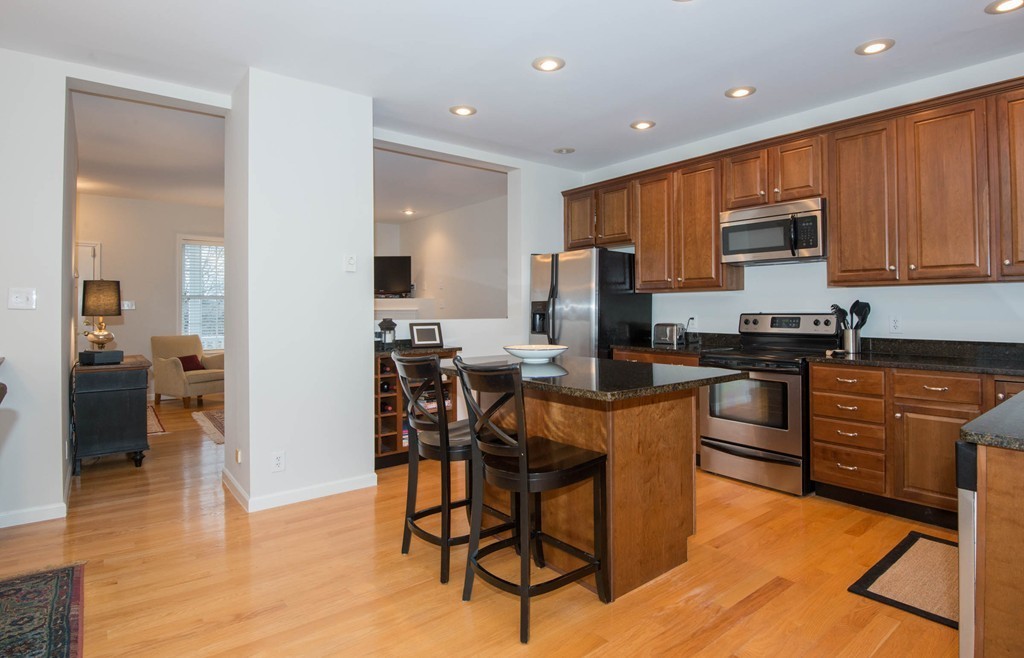 8 Milton Ridge Road, Unit 8 Lynn, MA 01902 - Photo 3 of 30 Gallery Image 3