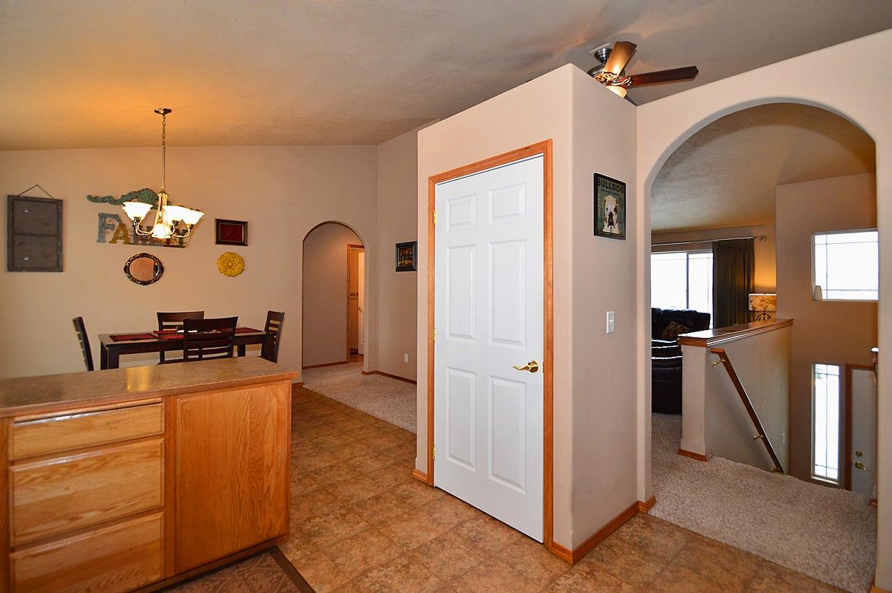 9019 North Dorset Road Spokane, WA 99208 - Photo 8 of 20 Gallery Image 8