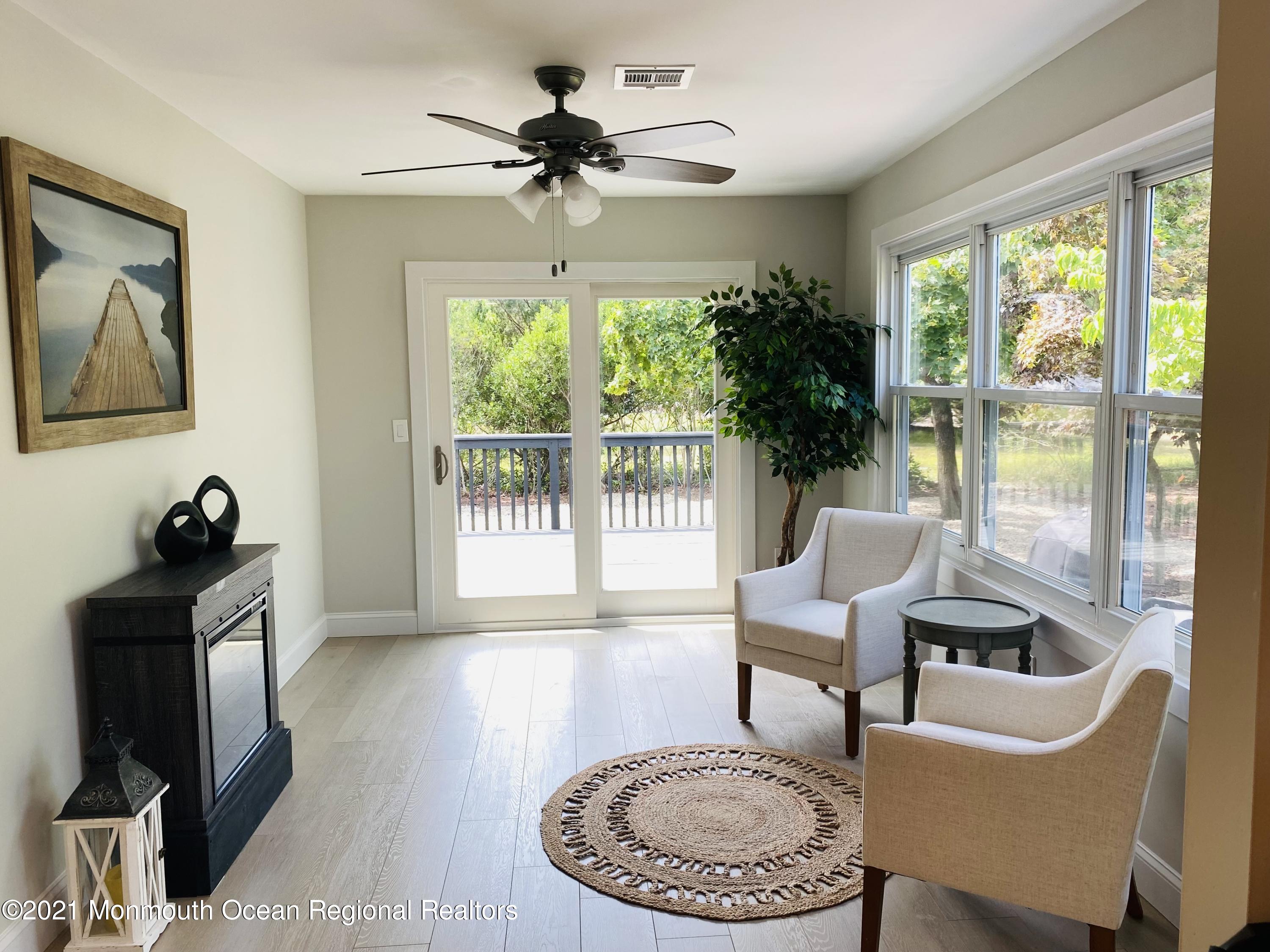 26 Langley Road Toms River, NJ 08757 - Photo 2 of 10 IMG_1143